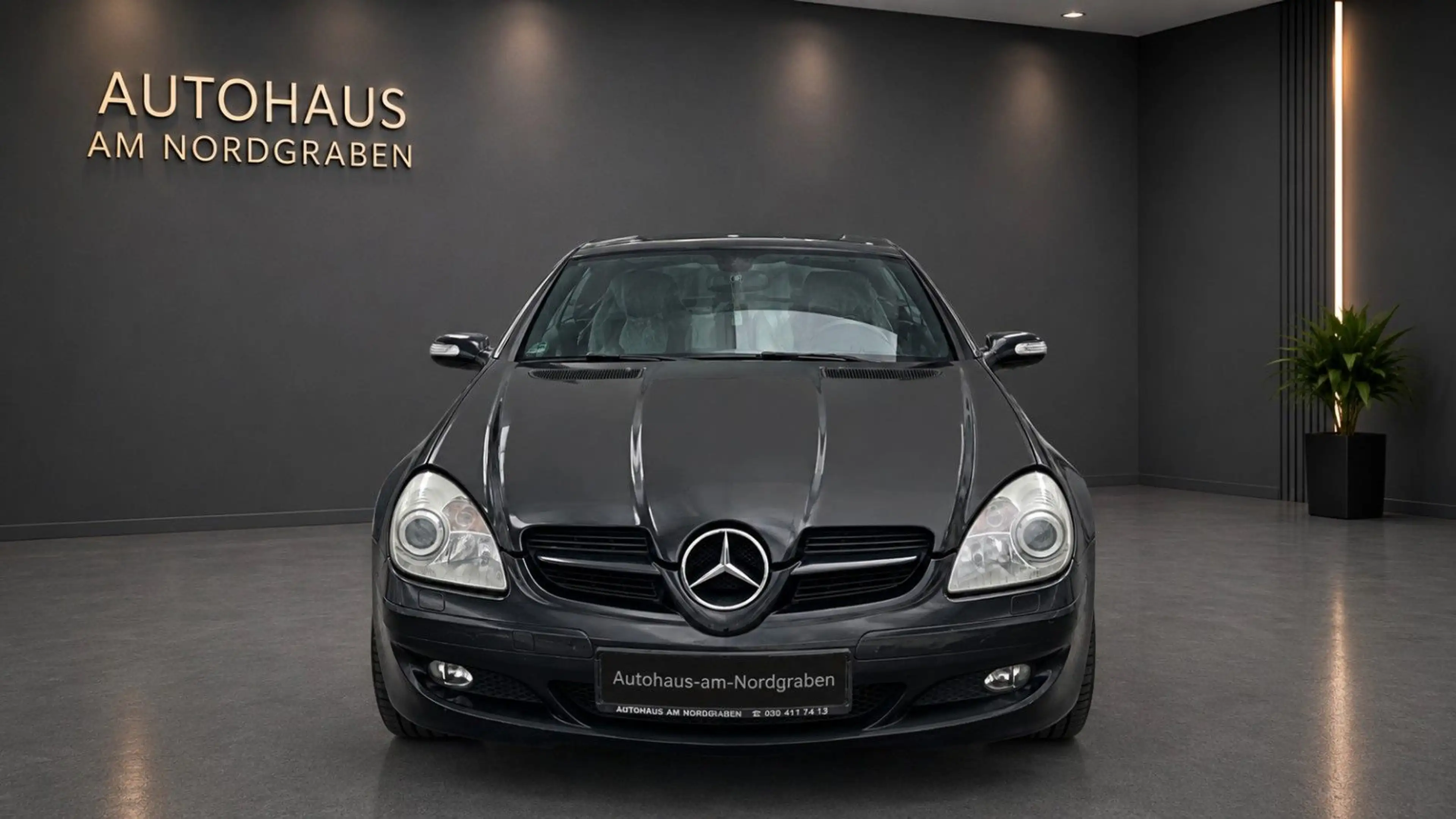 Mercedes-Benz SLK 200 Roadster Kompressor — photo 2