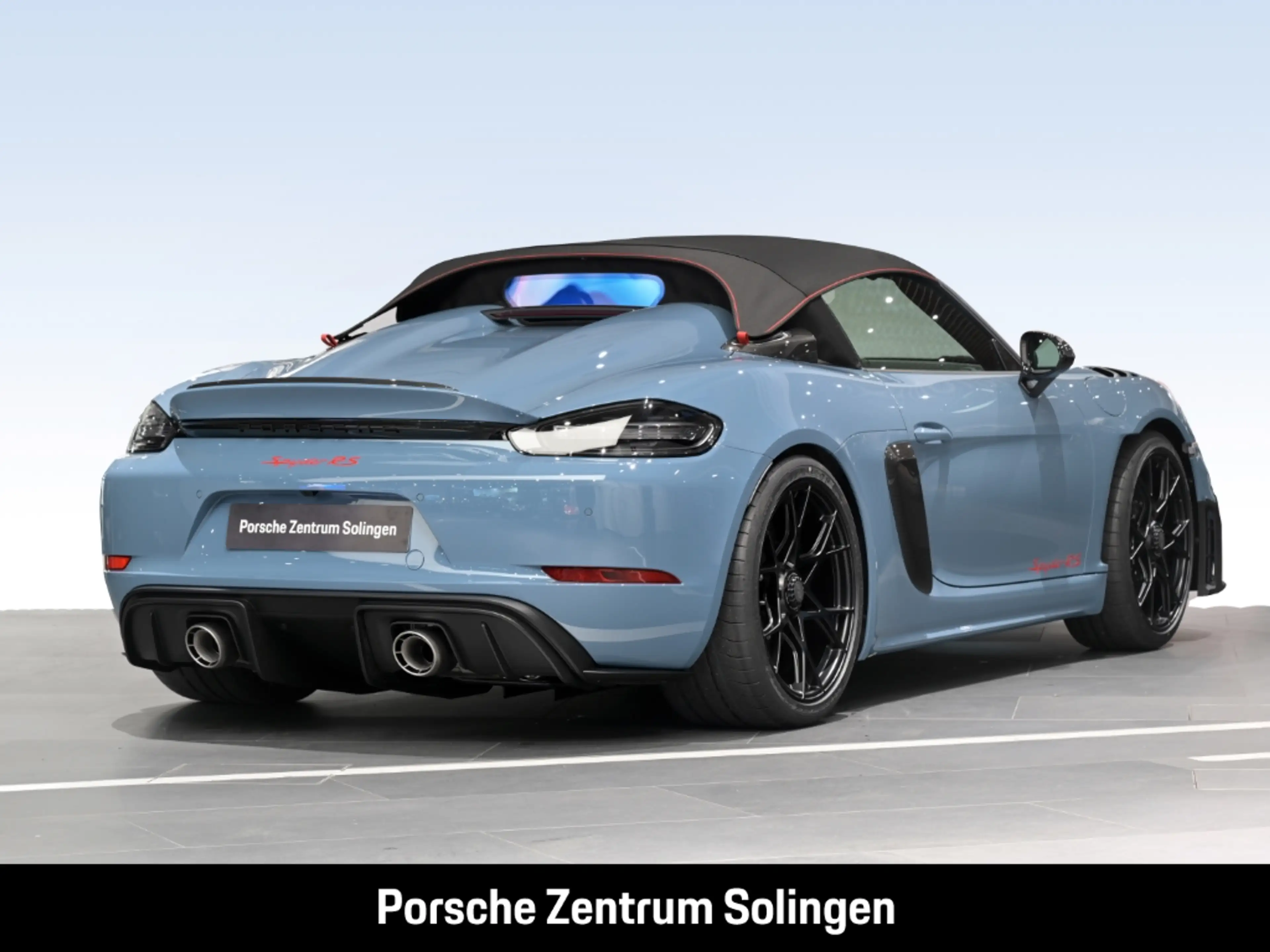 Porsche 718 Spyder RS PTS PCCB Bose Weissach Lift LED — photo 4