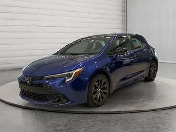 SE | No Accident | Heated Seats & Steering Wheel | Apple CarPlay | Blind Spot Monitor