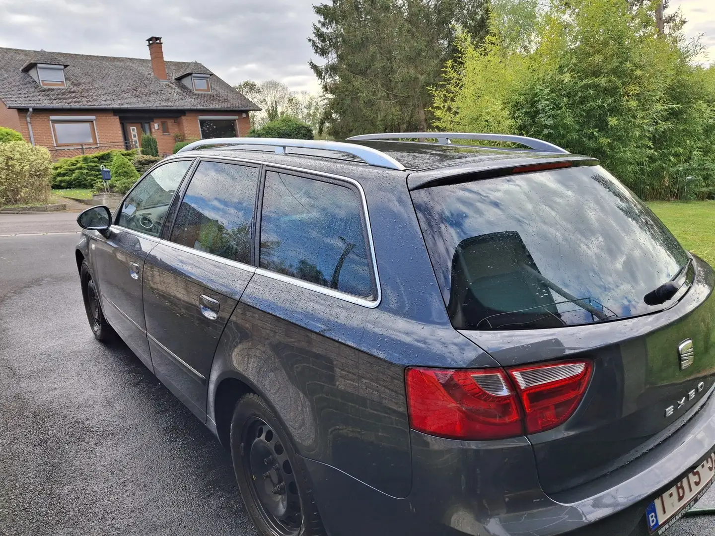 SEAT Exeo ST 2.0 CR TDi Reference DPF - 1