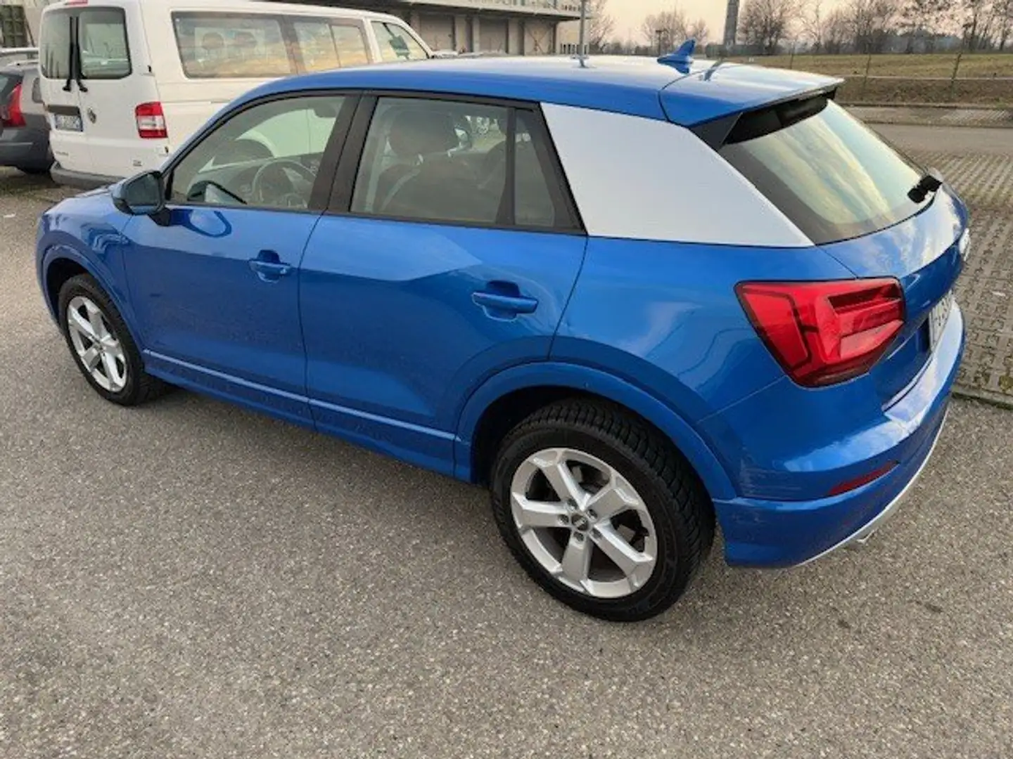 Audi Q2 Q2 I 2017 2.0 tdi Design quattro 150cv s-tronic Bleu - 2