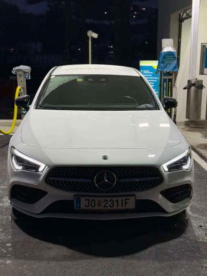 Mercedes-Benz CLA 180