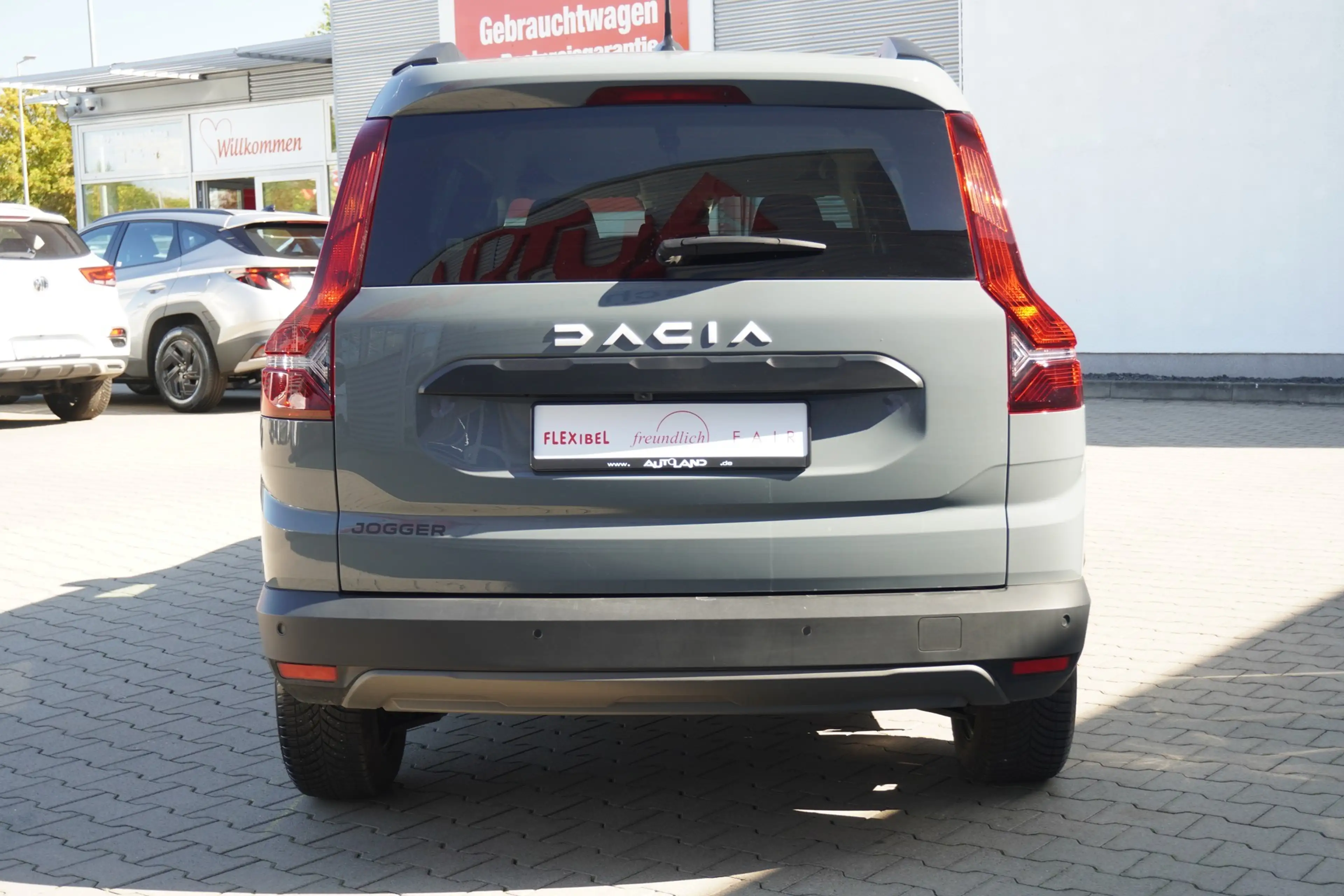 Dacia Jogger 1.6 Extreme EDC LED Navi Totwinkel Kamera — photo 7