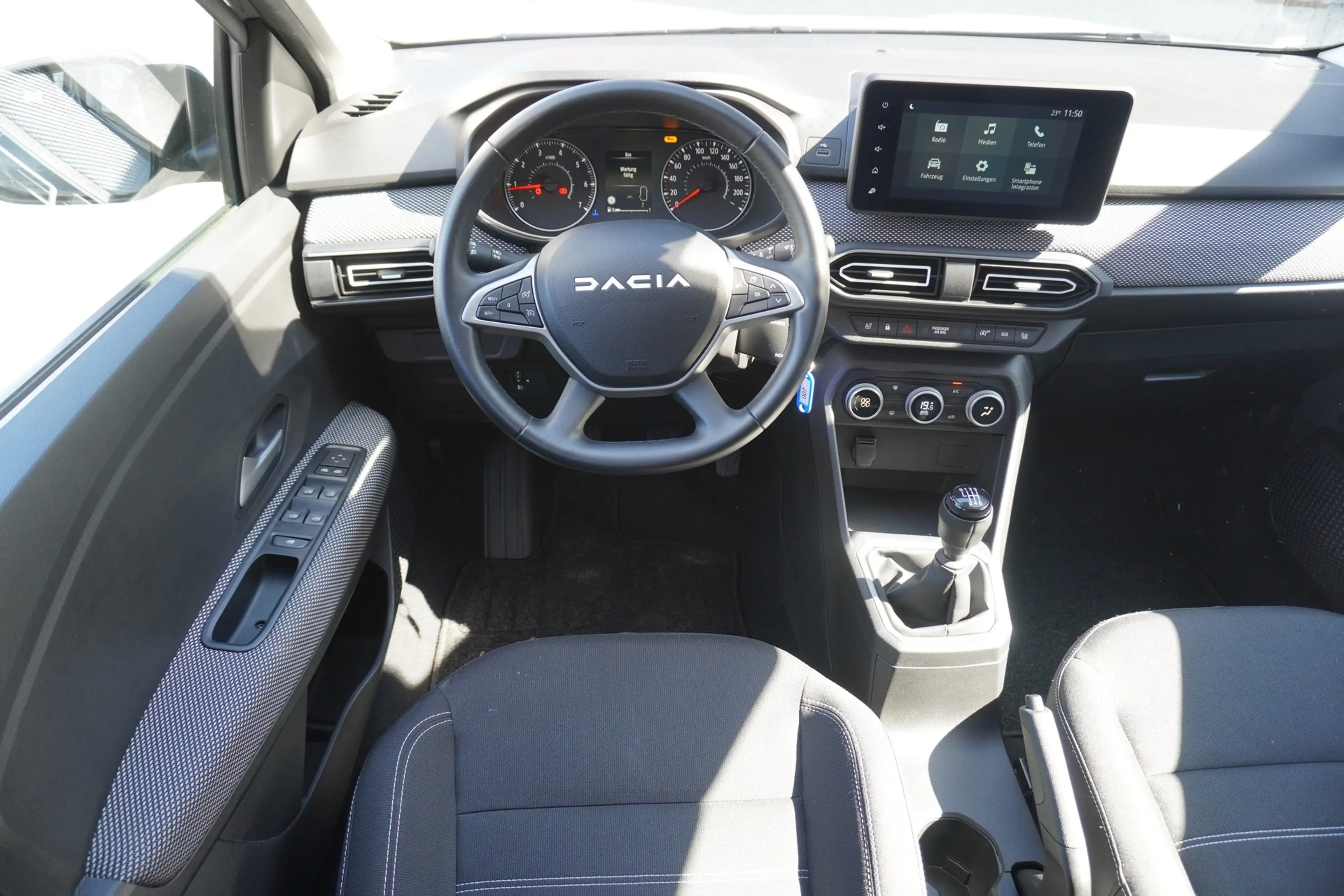Dacia Jogger 1.6 Extreme EDC LED Navi Totwinkel Kamera — photo 12