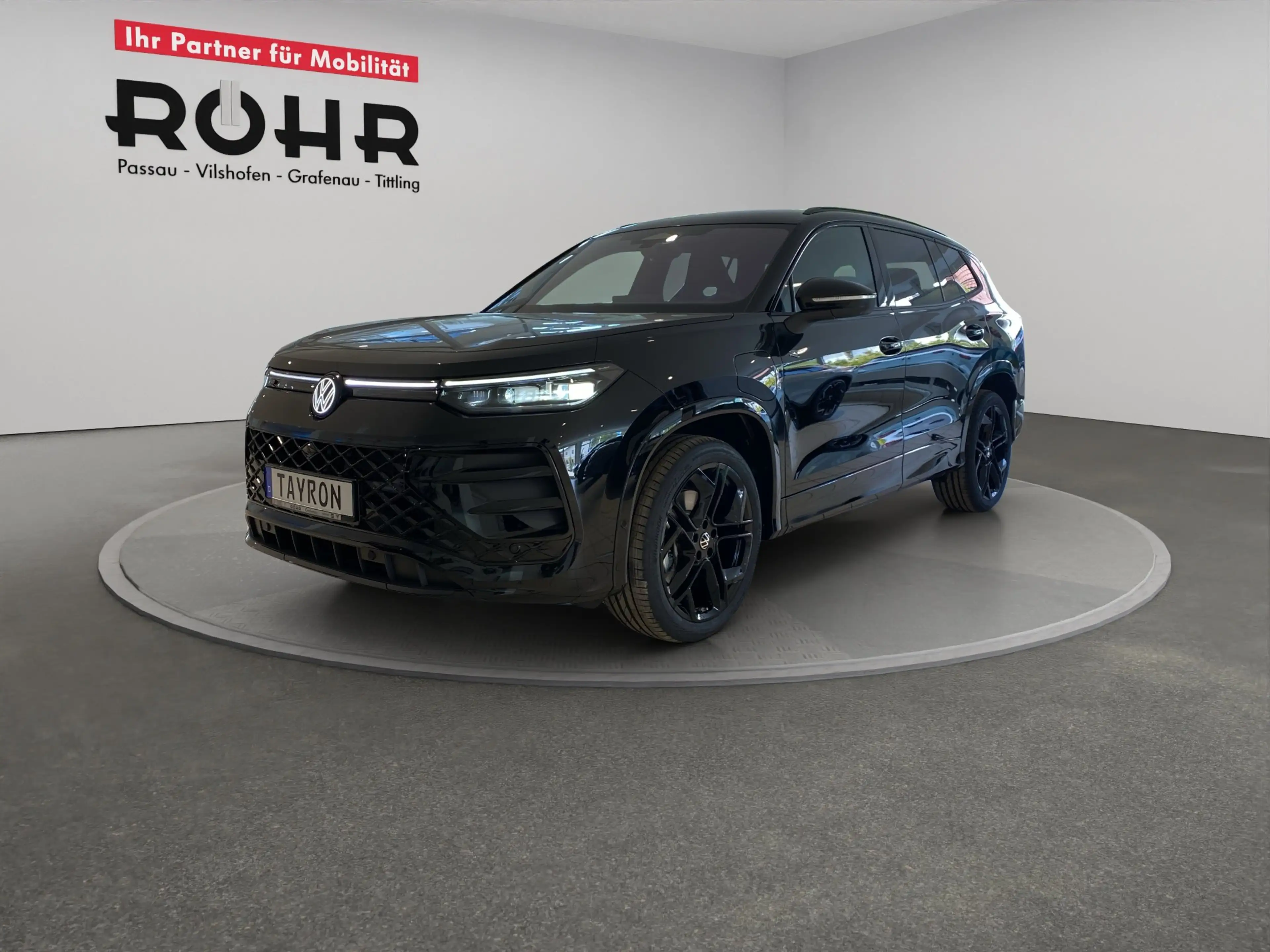 Volkswagen Tayron R-Line 1.5 eHybrid 360 ACC AHK HUD Kam.
