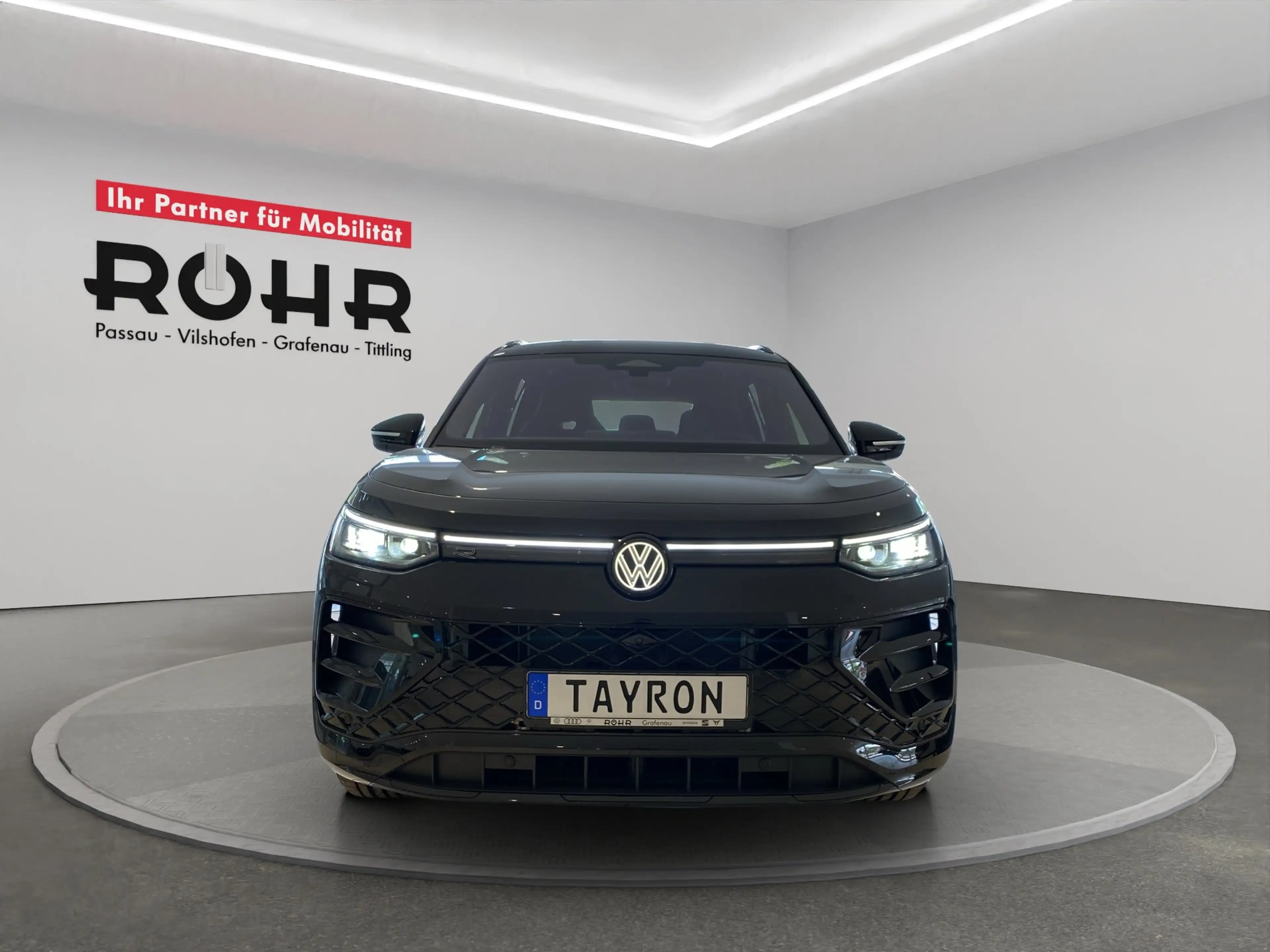 Volkswagen Tayron R-Line 1.5 eHybrid 360 ACC AHK HUD Kam. — photo 2