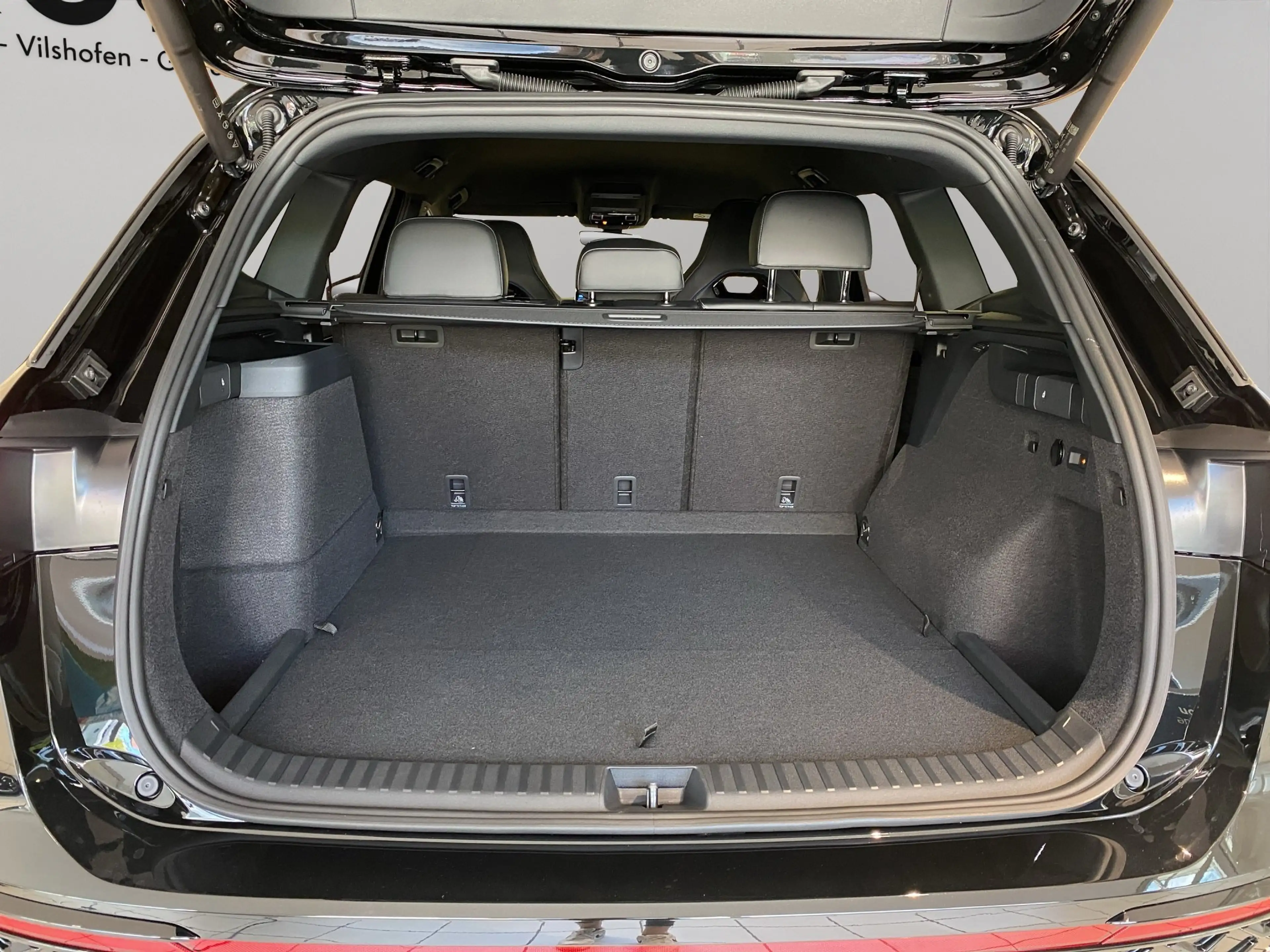 Volkswagen Tayron R-Line 1.5 eHybrid 360 ACC AHK HUD Kam. — photo 7