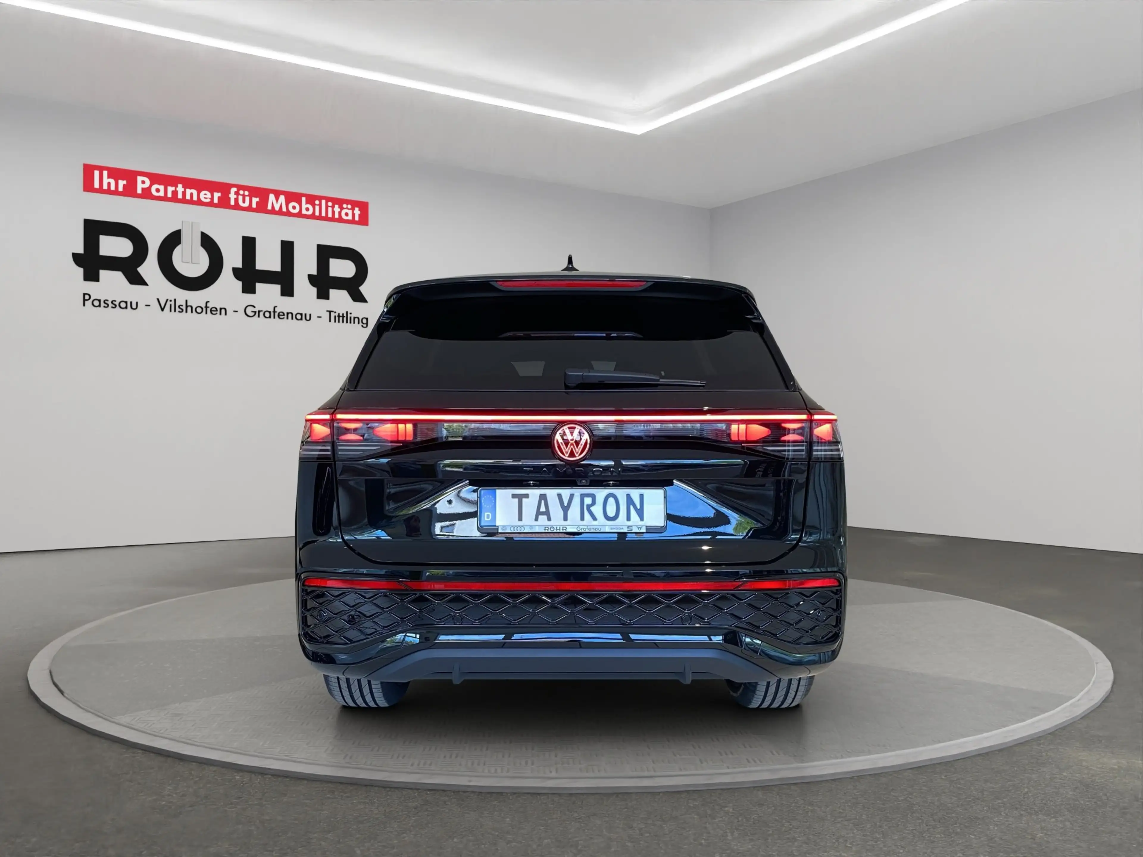 Volkswagen Tayron R-Line 1.5 eHybrid 360 ACC AHK HUD Kam. — photo 4