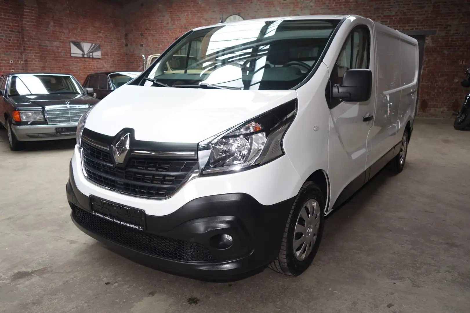 Renault Trafic Kasten L2 H1 3,0t AHK TempomatEuro6TüvNeu Wit - 1