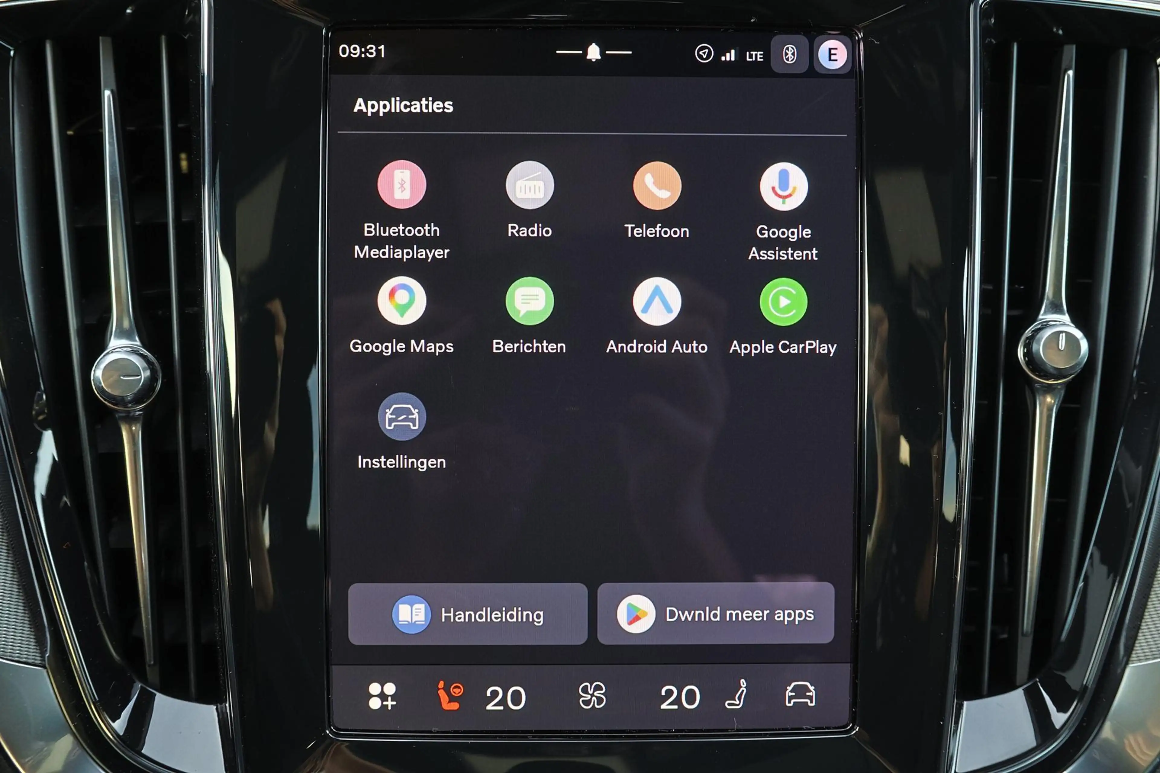 Volvo V60 T6 Recharge AWD Plus Dark - Panorama/schuifdak - I — photo 5