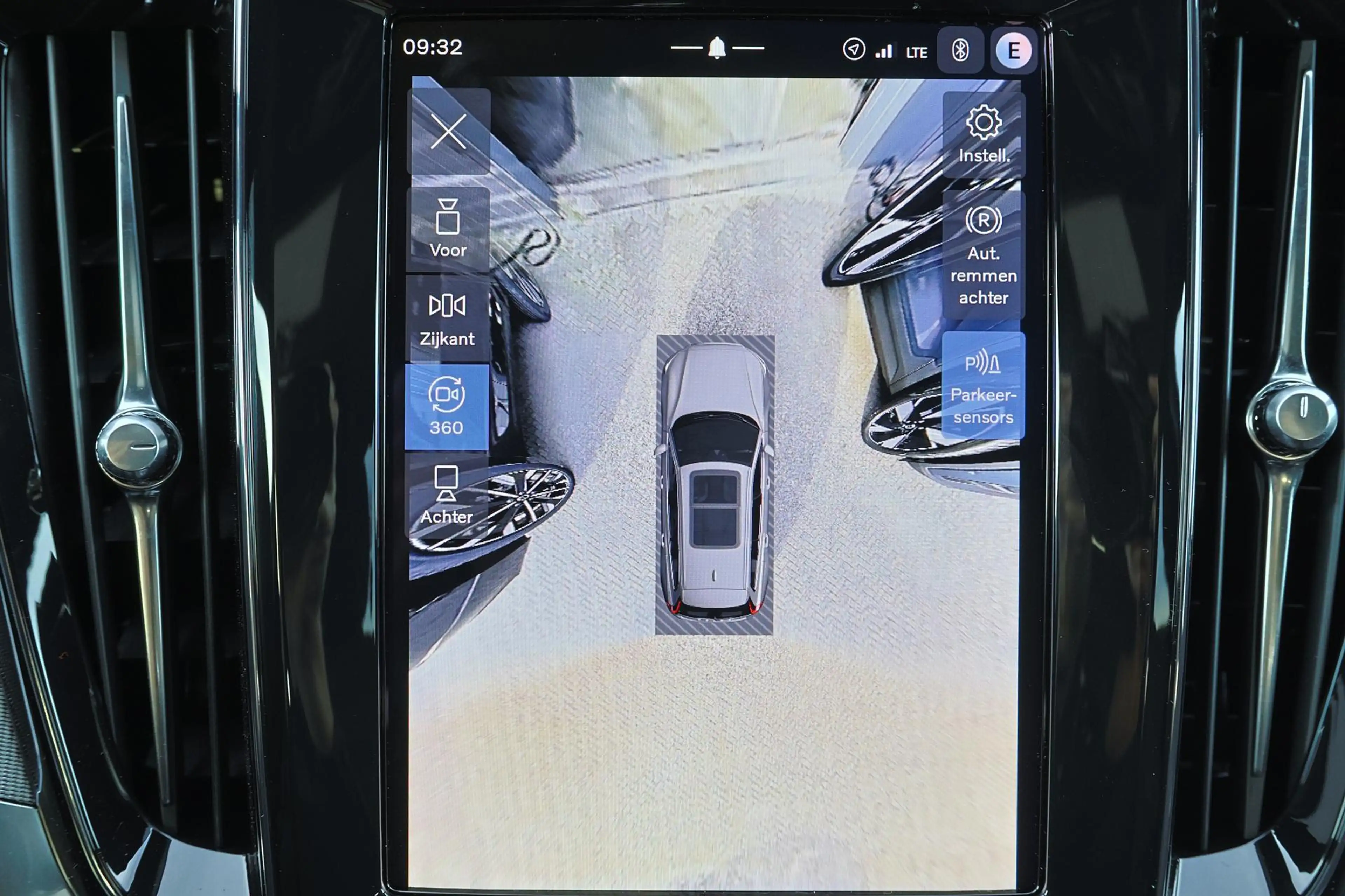 Volvo V60 T6 Recharge AWD Plus Dark - Panorama/schuifdak - I — photo 7