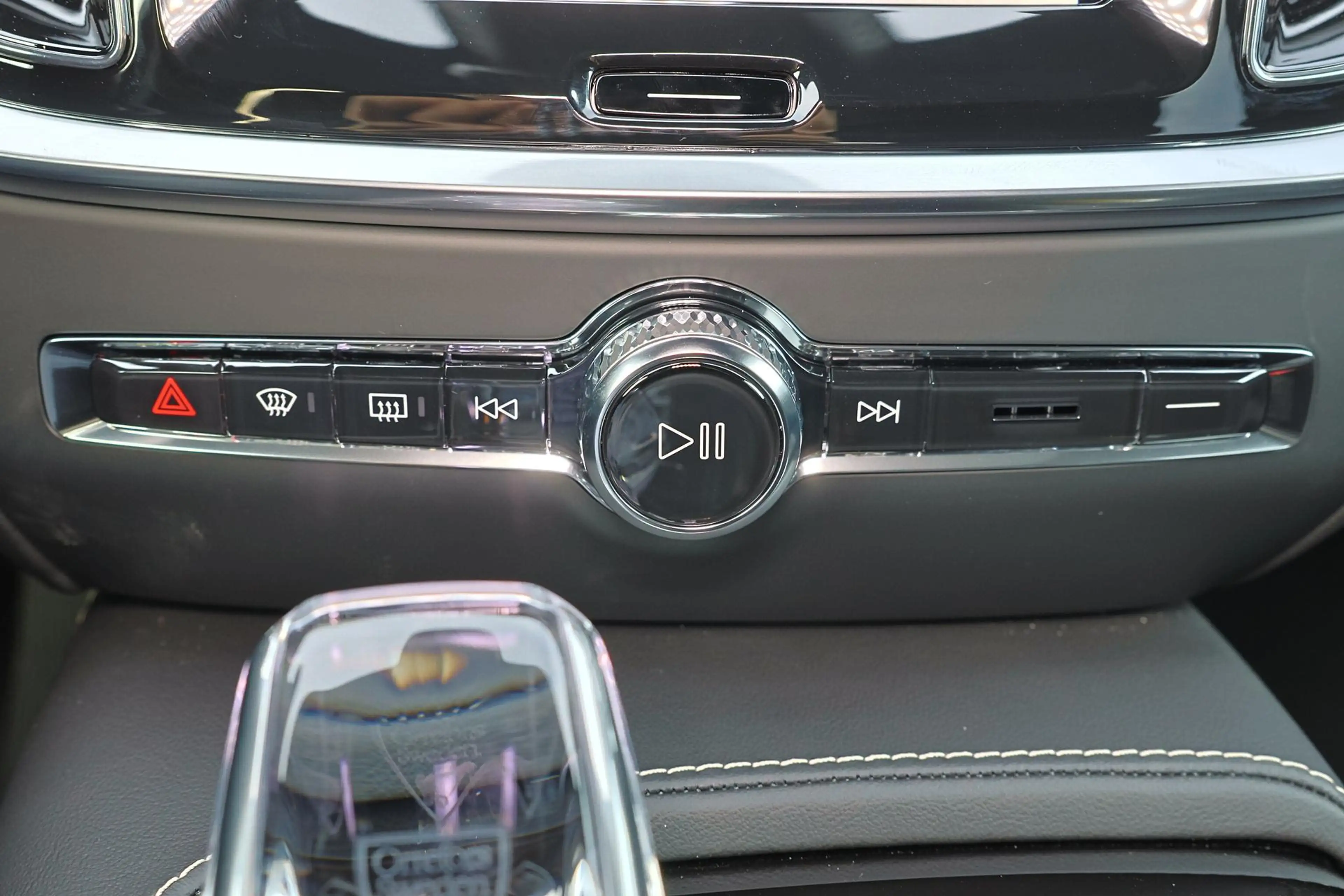 Volvo V60 T6 Recharge AWD Plus Dark - Panorama/schuifdak - I — photo 8