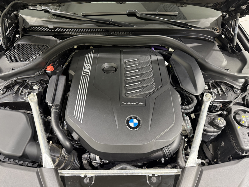 BMW 540 i xDrive Touring Luxury AHK ACC RFK Pano HUD HiFi — photo 22