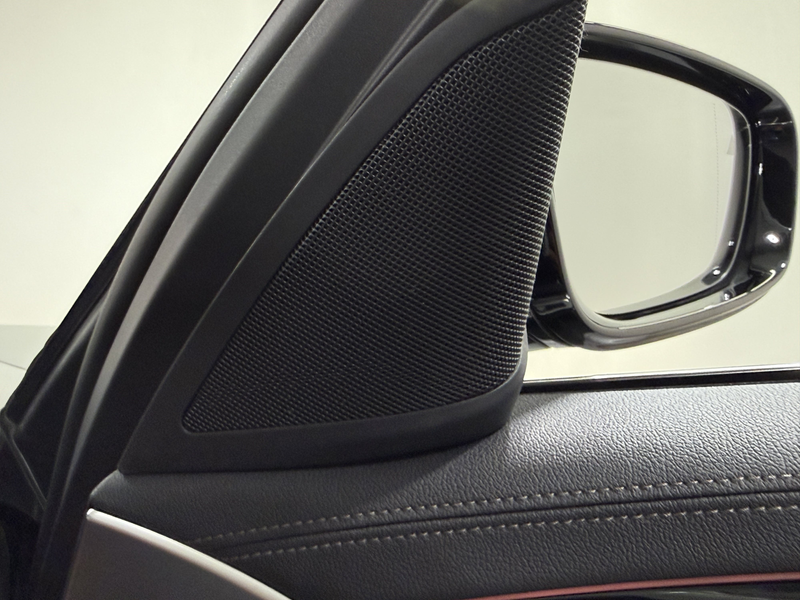 BMW 540 i xDrive Touring Luxury AHK ACC RFK Pano HUD HiFi — photo 19