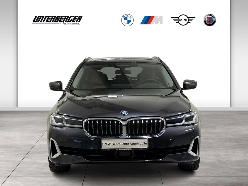 BMW 540 i xDrive Touring Luxury AHK ACC RFK Pano HUD HiFi — photo 4