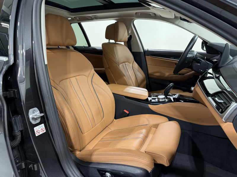 BMW 540 i xDrive Touring Luxury AHK ACC RFK Pano HUD HiFi — photo 15