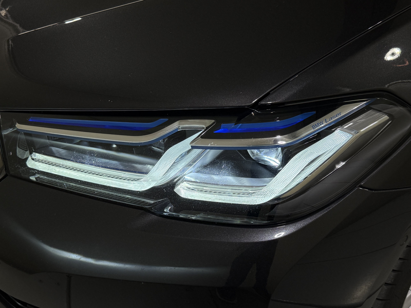 BMW 540 i xDrive Touring Luxury AHK ACC RFK Pano HUD HiFi — photo 32