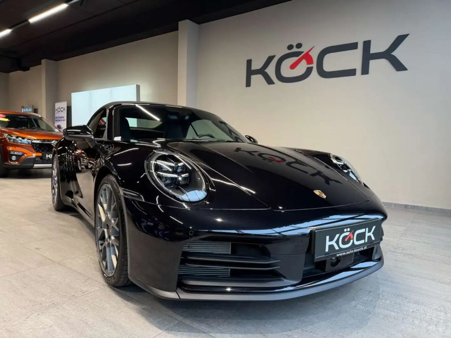 Porsche 911 Carrera Cabriolet Schwarz - 2