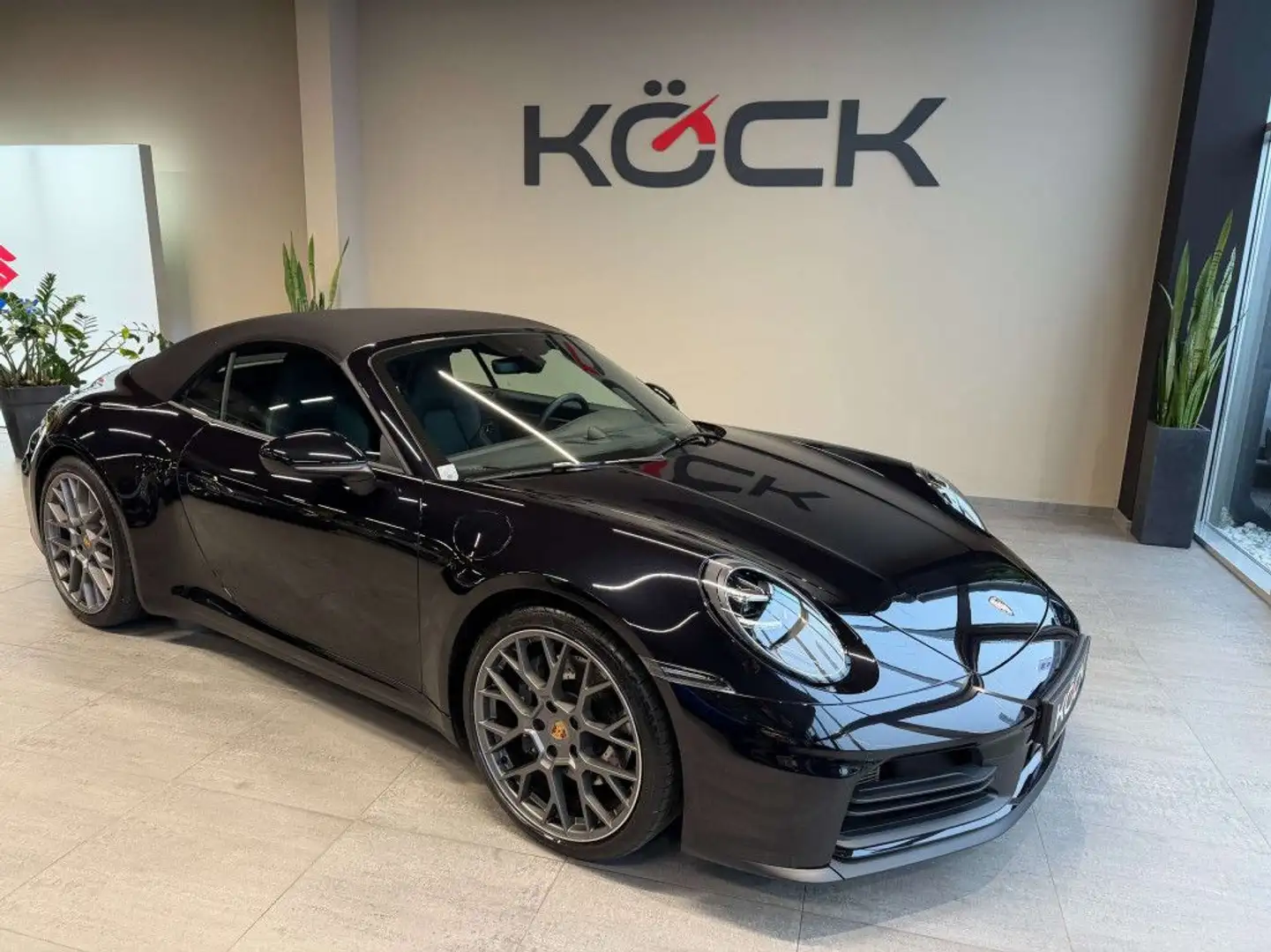 Porsche 911 Carrera Cabriolet Schwarz - 1