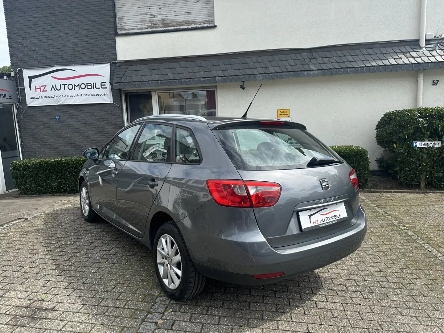 SEAT Ibiza 1.2 Style *TEMPOMAT*KLIMA*LMF*MFL*AUX*TÜV Grau - 2