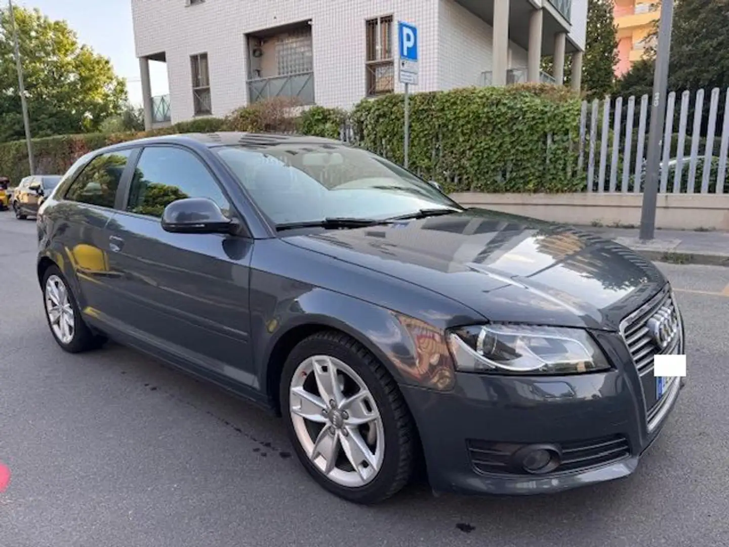 Audi A3 2.0  DIESEL   !!!! Серый - 1