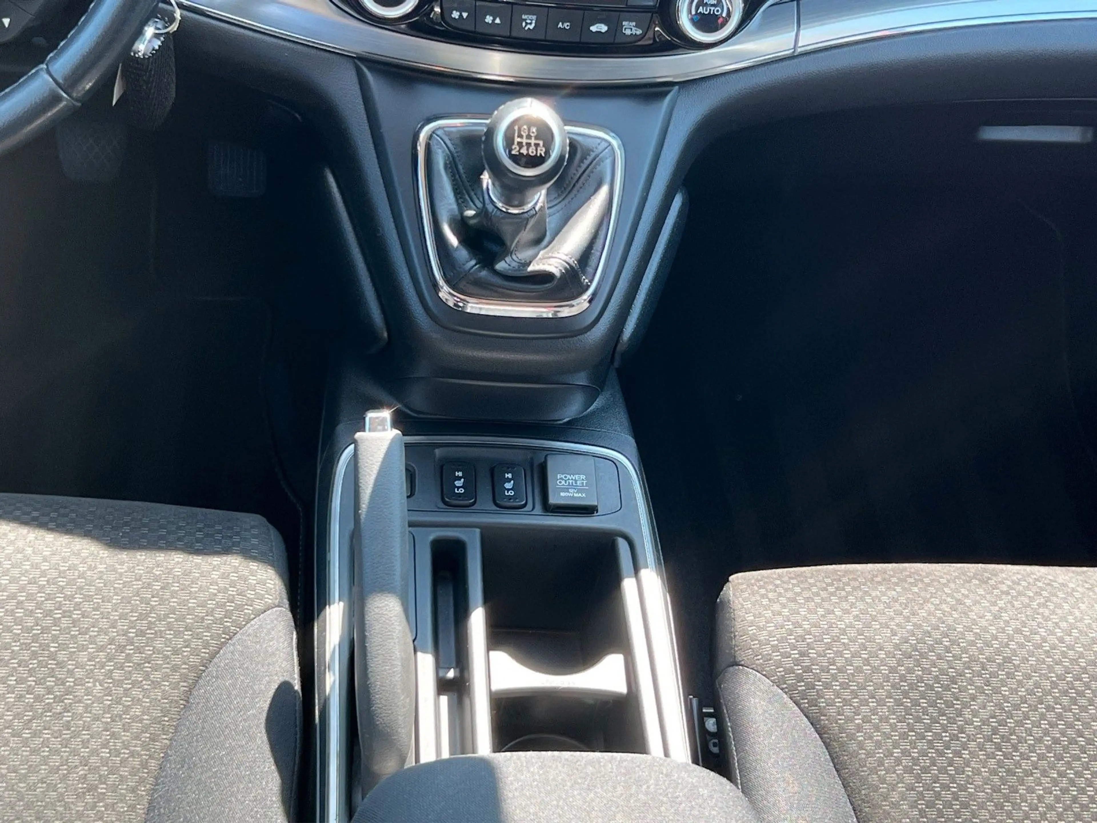 Honda CR-V Elegance 4WD Automatik — photo 13