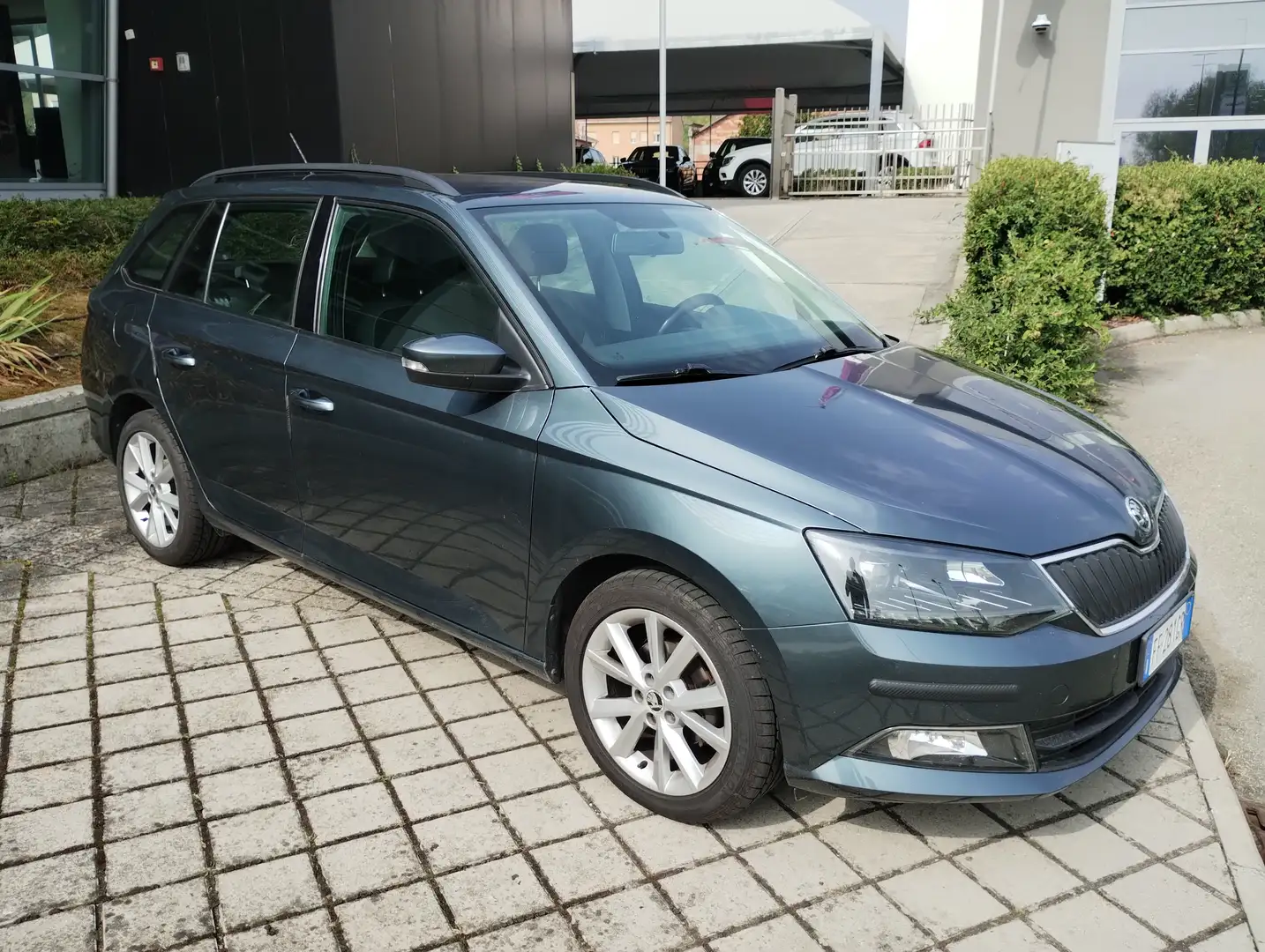 Skoda Fabia Fabia Wagon 1.2 tsi  90cv Grigio - 2