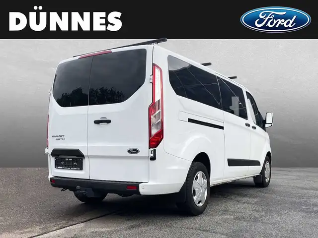 Ford Transit Custom view 2
