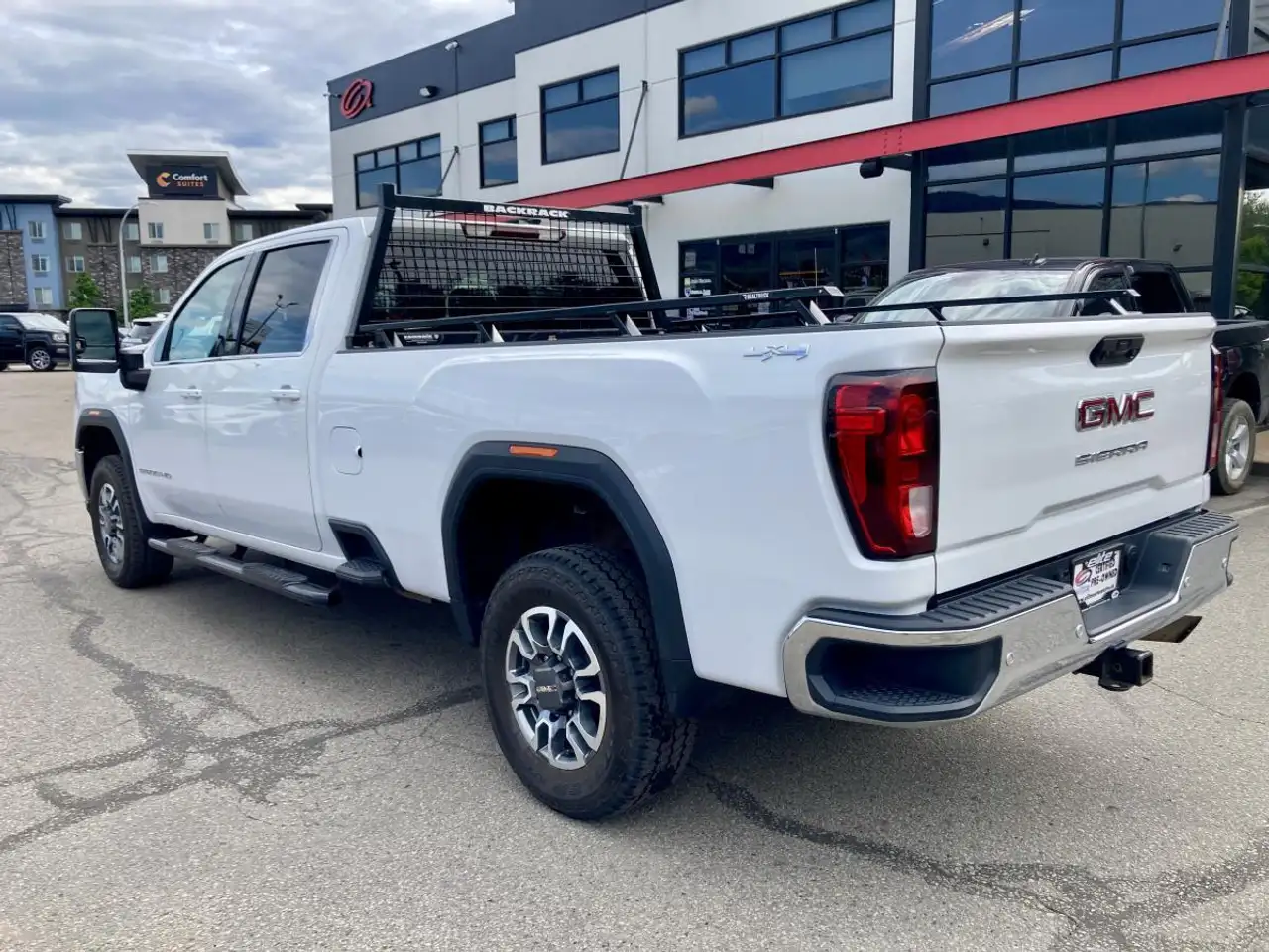 GMC Sierra 3500HD photo GMC Sierra 3500HD