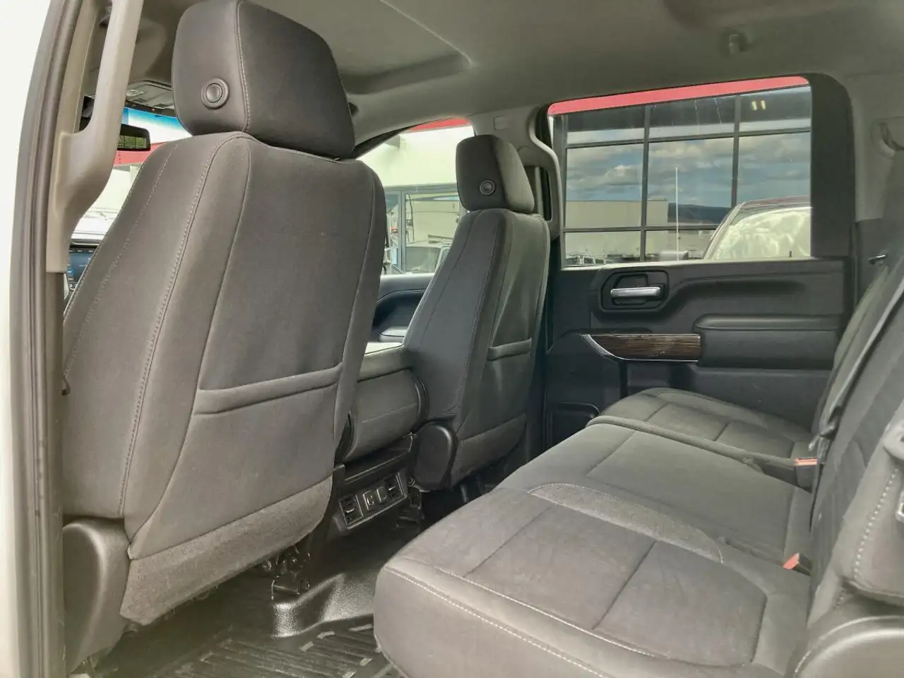 GMC Sierra 3500HD photo GMC Sierra 3500HD