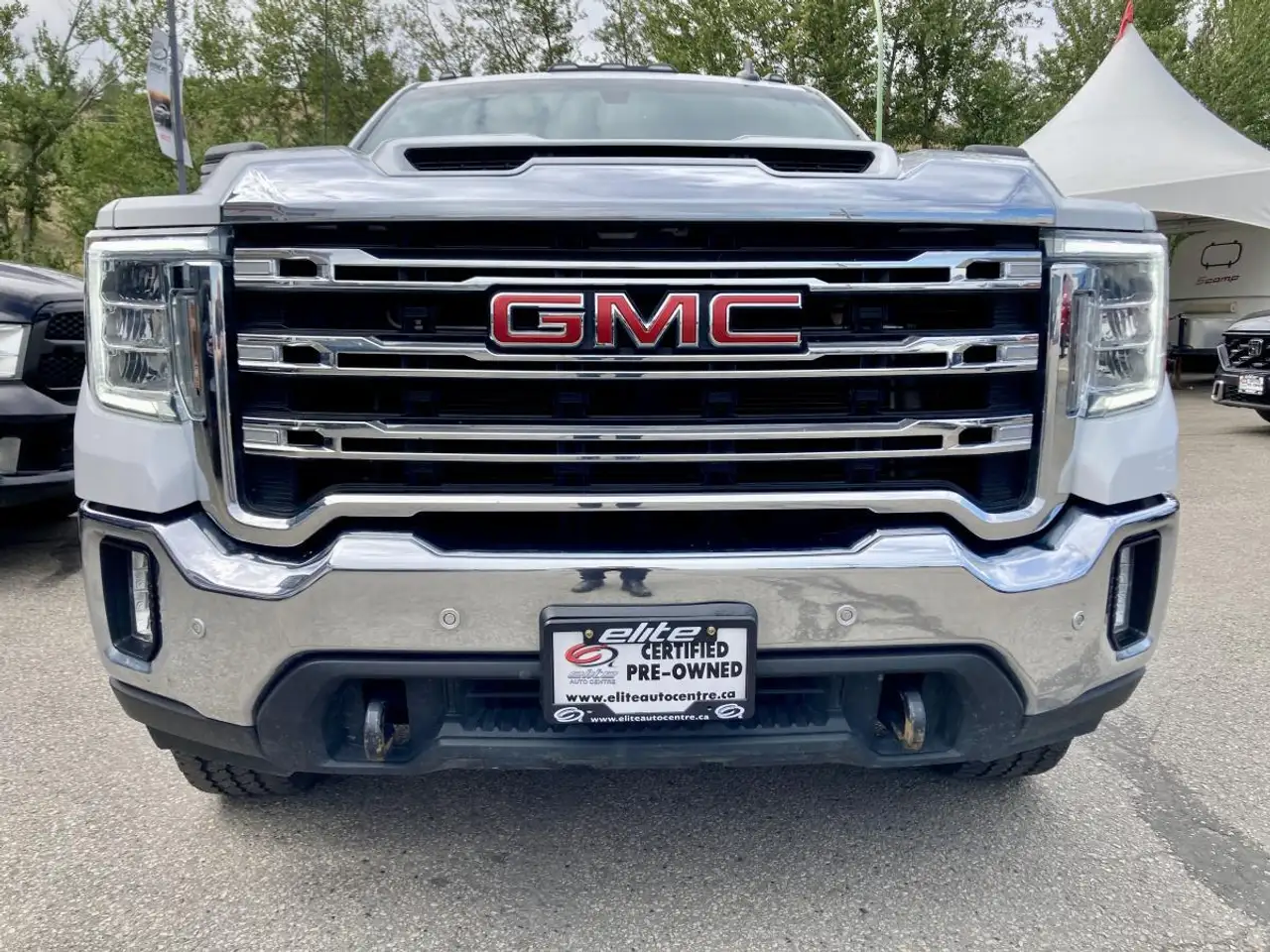 GMC Sierra 3500HD photo GMC Sierra 3500HD