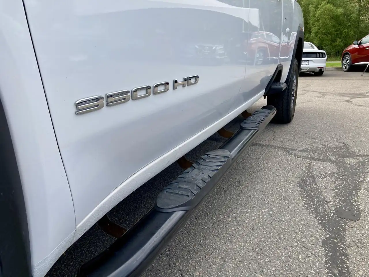 GMC Sierra 3500HD photo GMC Sierra 3500HD
