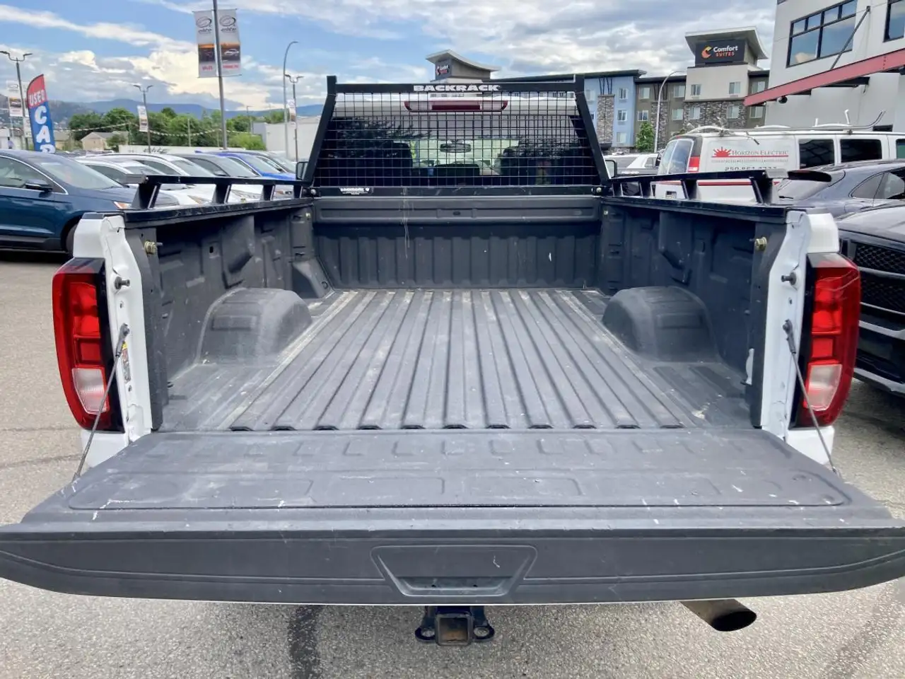 GMC Sierra 3500HD photo GMC Sierra 3500HD