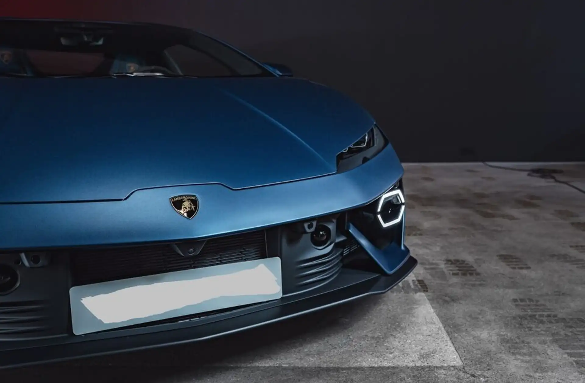 람보르기니 V8 Hybrid Allrad "MEGAVOLL" 2026 파랑 사진 6