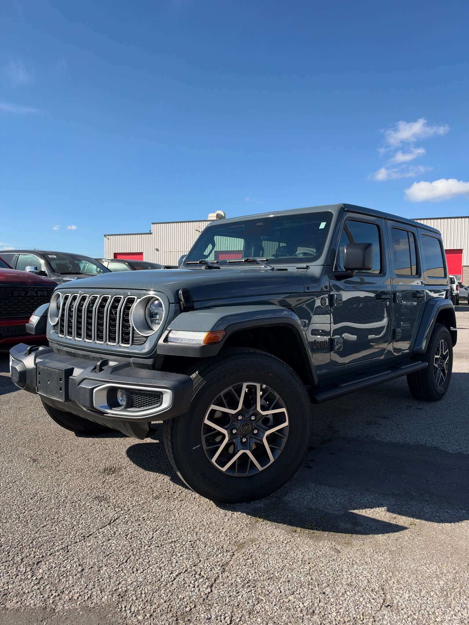 2026 Jeep Wrangler SAHARA 4x4**LEATHER**12.3 SCREEN**NAVIGATION**