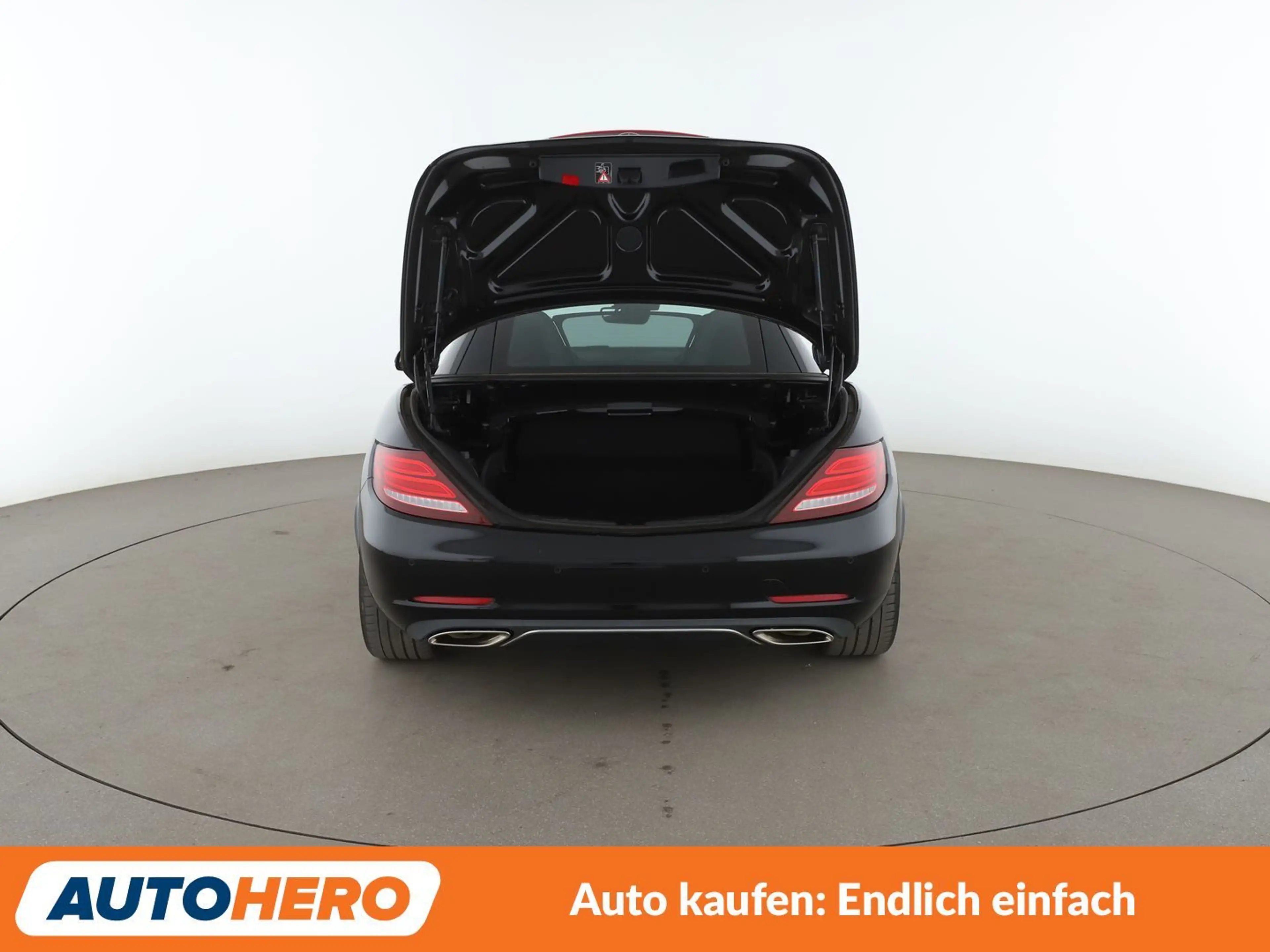 Mercedes-Benz SLC 180 SLC 180 Aut.*NAVI*LED*TEMPO*PDC*SHZ*BT* — photo 15
