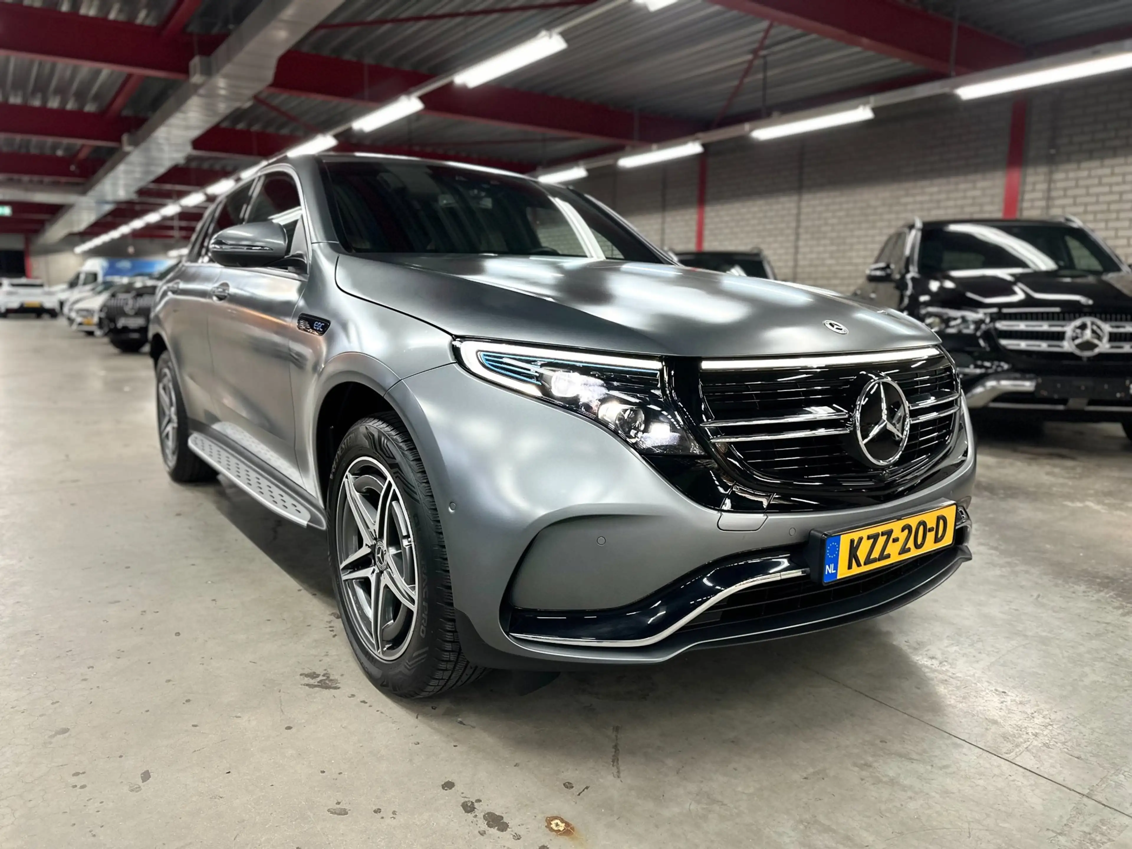 Mercedes-Benz EQC 400 4MATIC, AMG, Massage, Magno, BTW! — photo 7