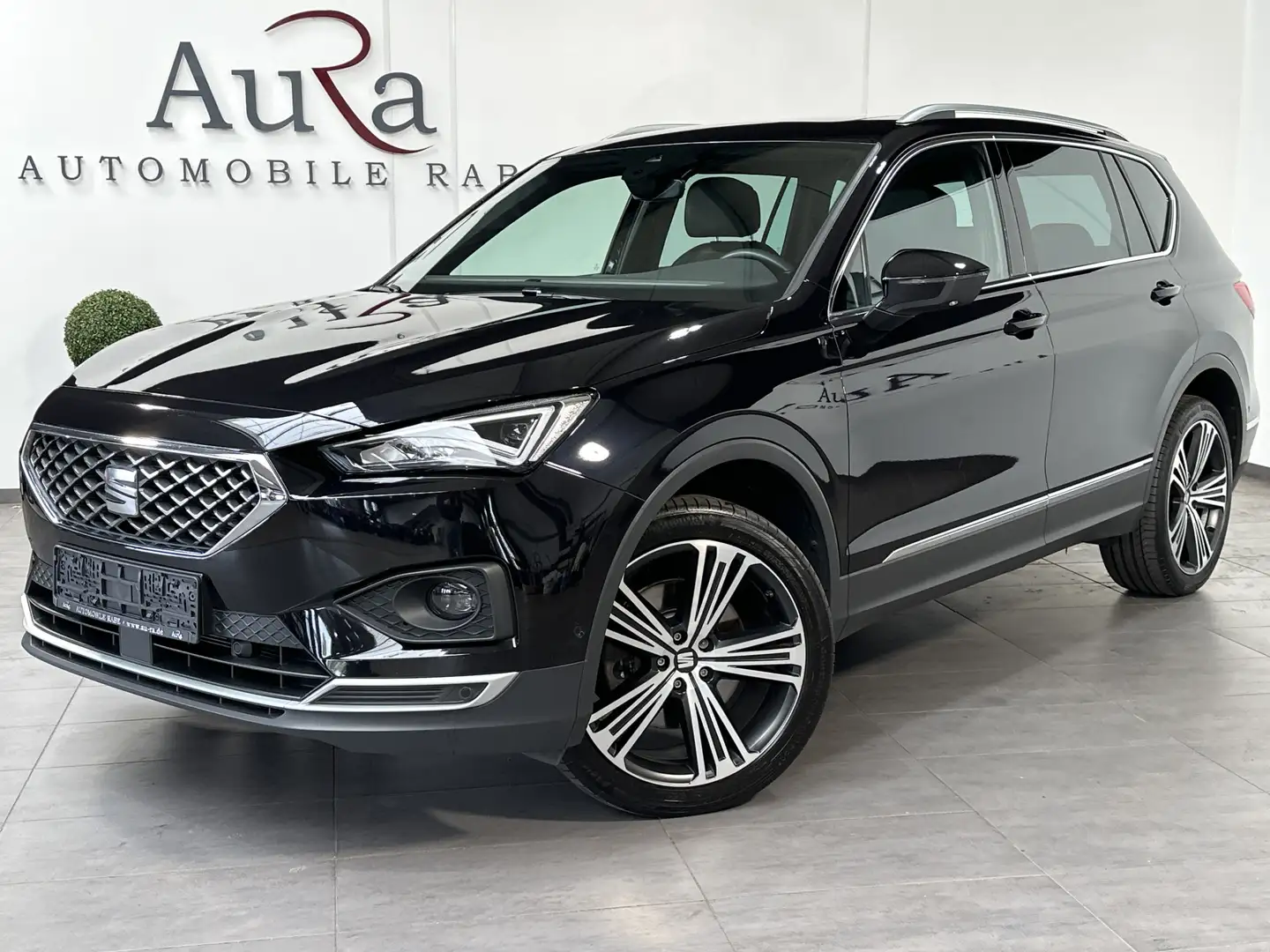 SEAT Tarraco 2.0 TSI DSG 4D XC NAV+LED+AHK+PANO+20ZO Noir - 2