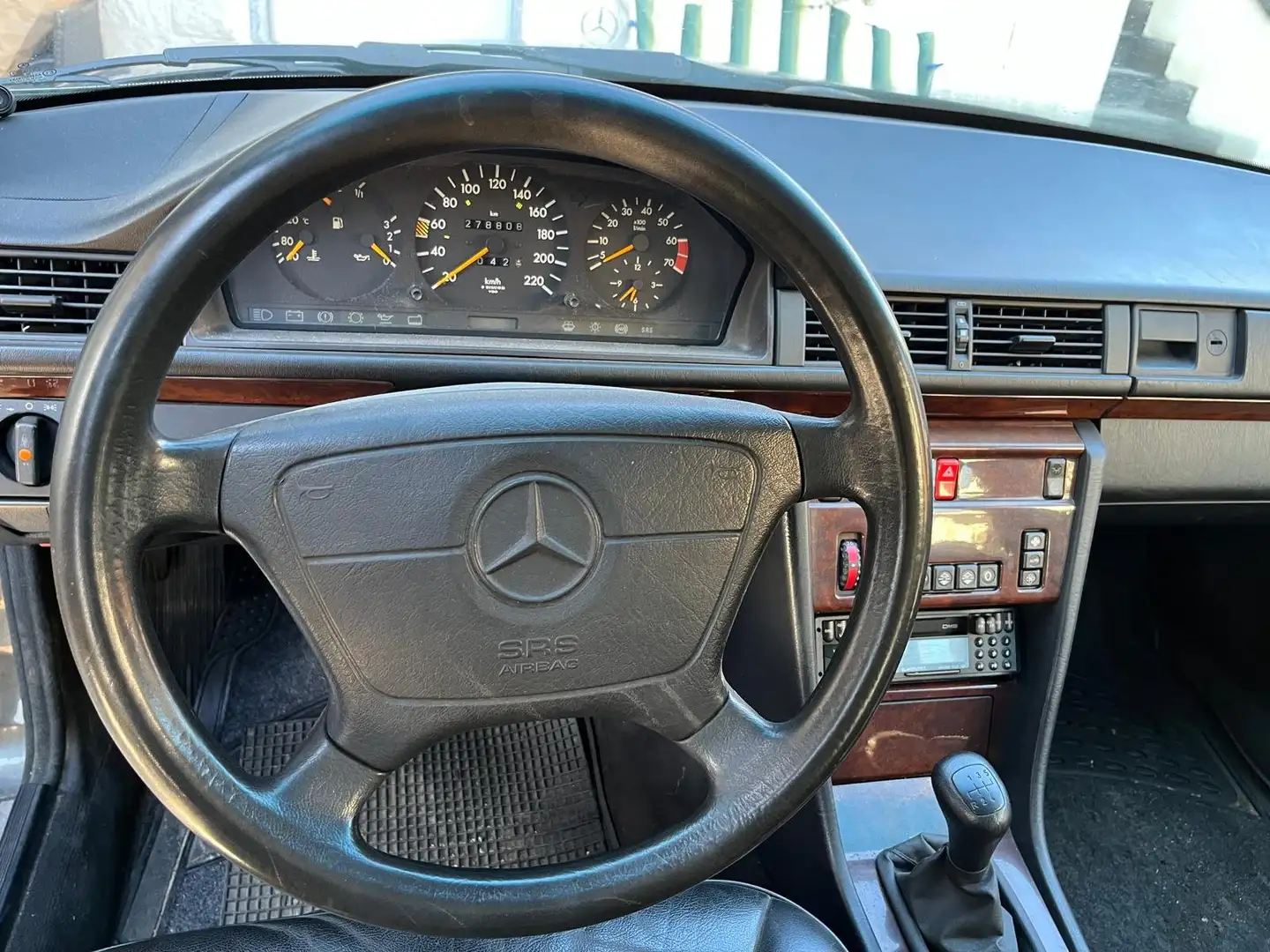 Mercedes-Benz E 200 E SW 200 T Nero - 2