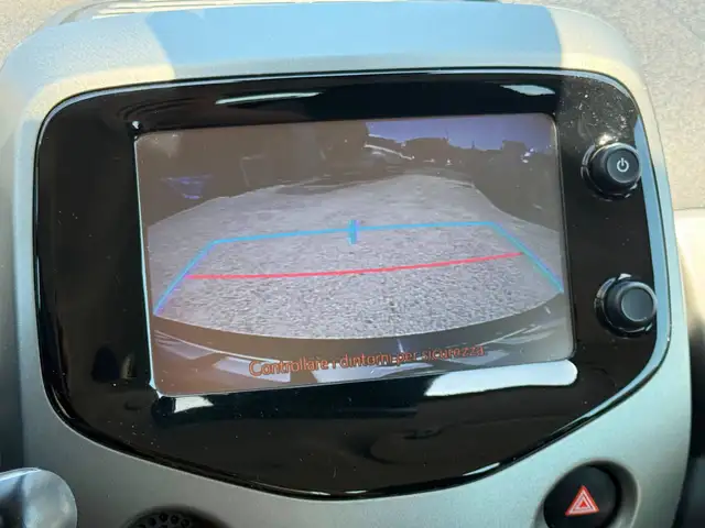 Toyota Aygo view 14