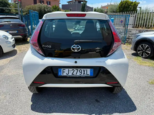 Toyota Aygo view 6