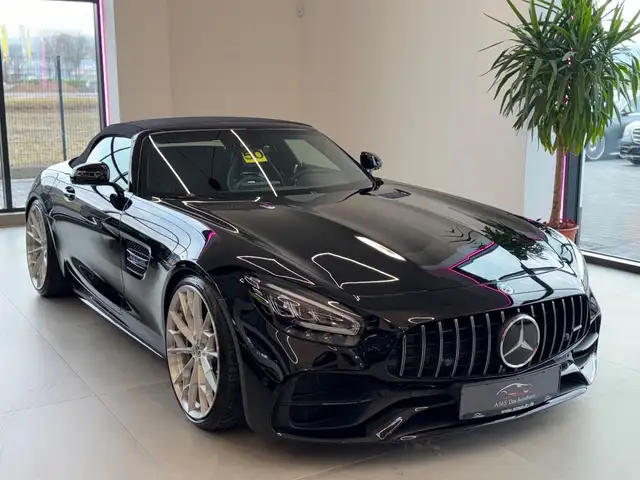 Mercedes-Benz AMG GT Roadster Night Edition Performance Sitze