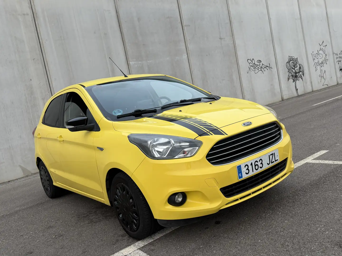 Ford Ka/Ka+ Ka+ 1.2i Essential Amarillo - 2