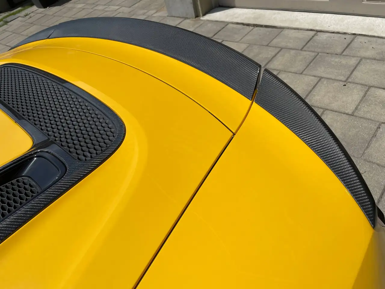 Audi R8 снимка Audi R8