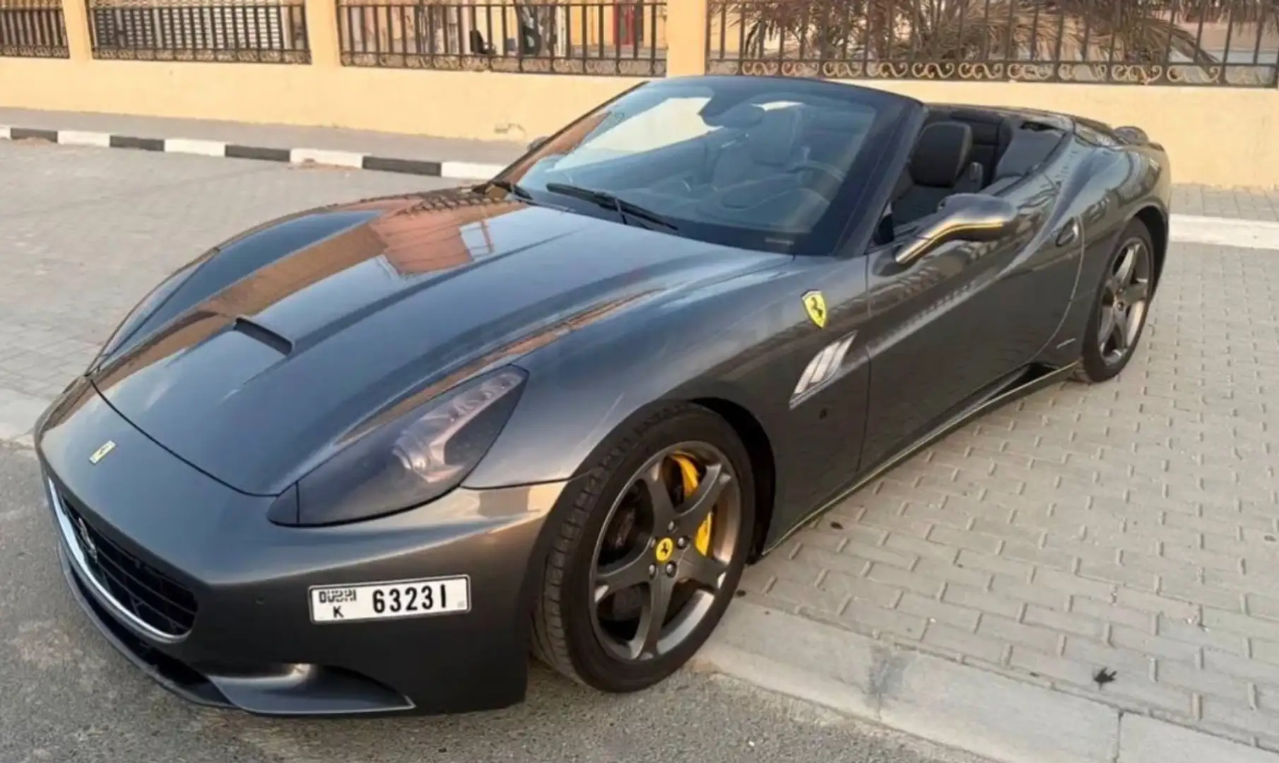 Ferrari California California 4.3 dct Gris - 2