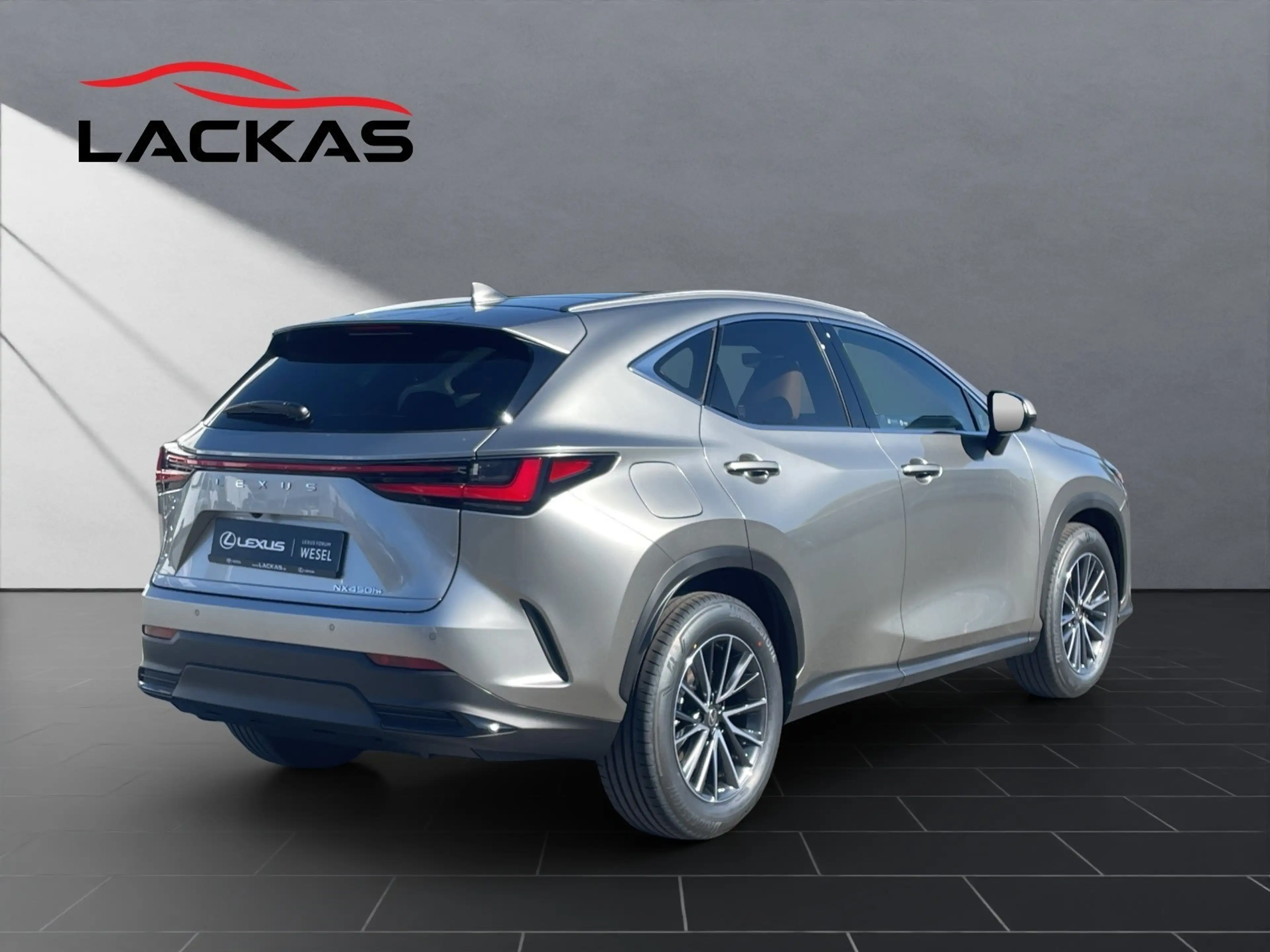 Lexus NX 450h+ + Executive Line 15 Jahre Garantie — photo 5