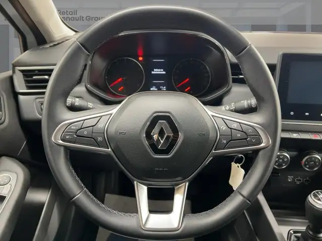 Renault Clio view 11