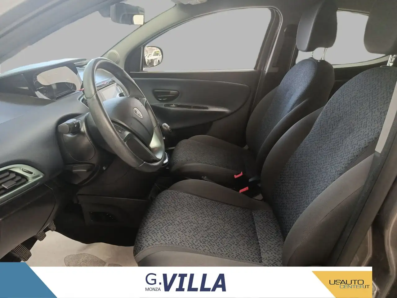 Lancia Ypsilon 2023 — фото 13