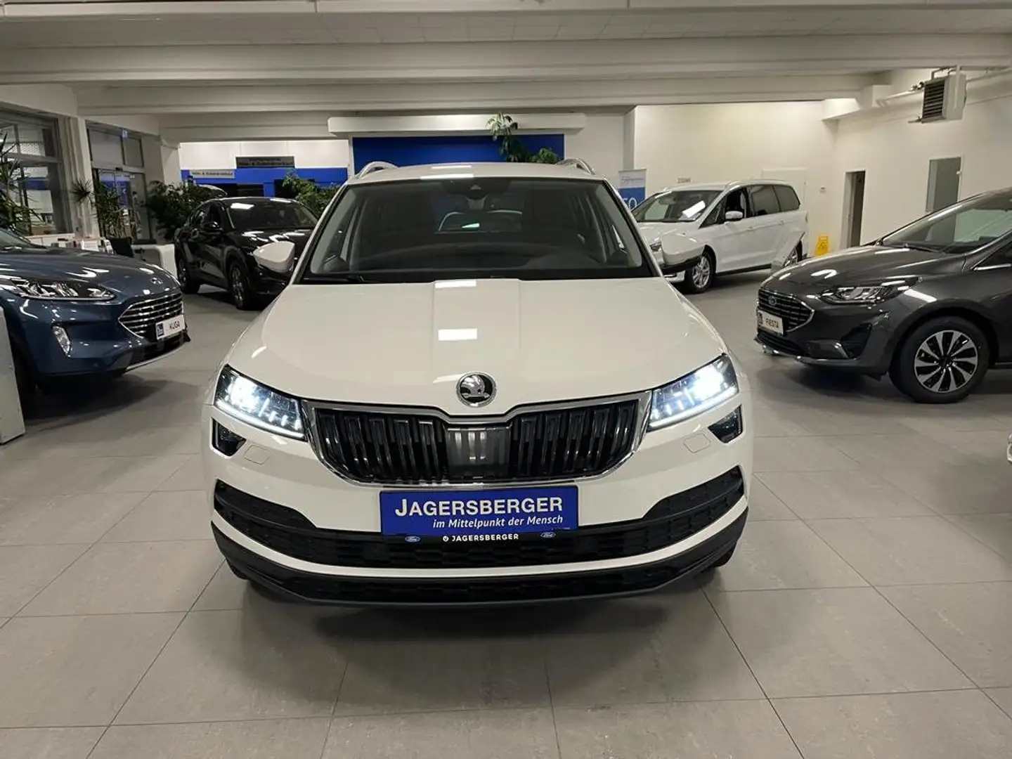 Skoda Karoq Karoq 1,6 TDI STYLE Automatik Blanc - 2