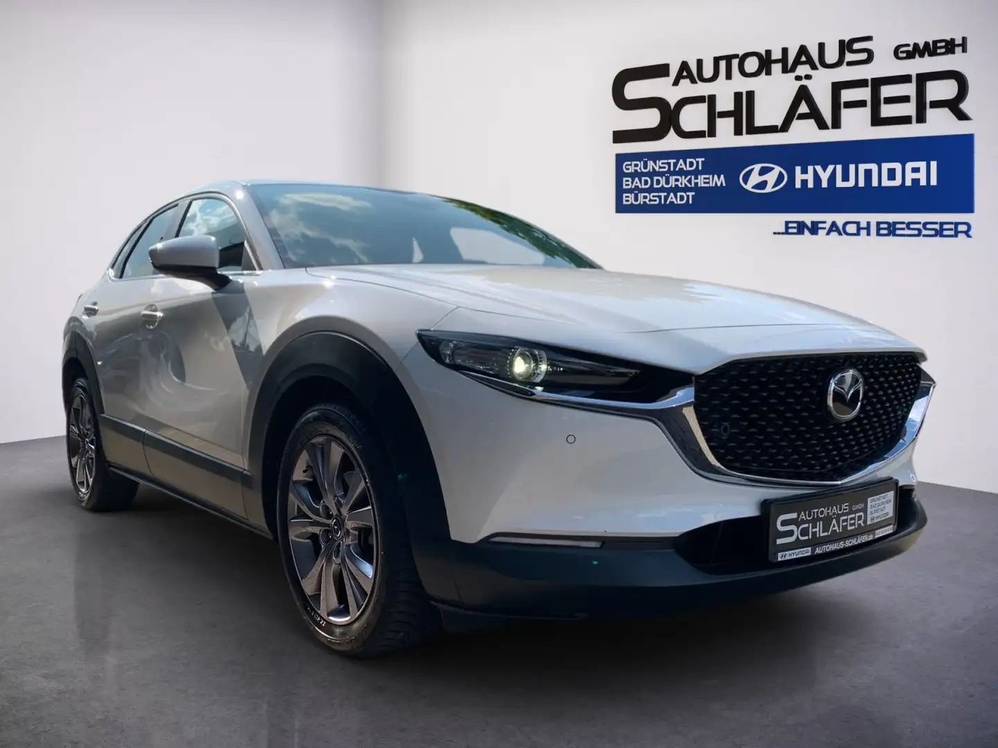 Mazda CX-30 2.0 SKYACTIV-G M Hybrid Selection Navi Weiß - 2